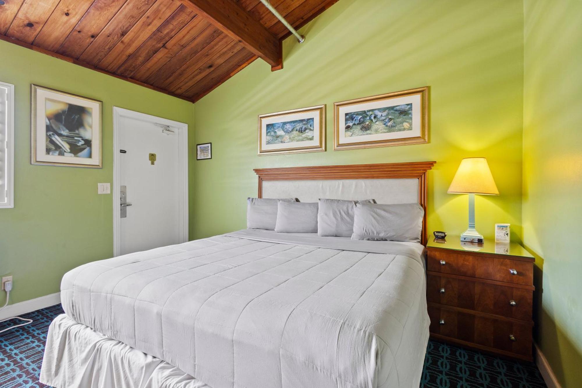Oceanfront Inn, Inlet View Room, King Bed, #14 Fort Pierce Exterior foto